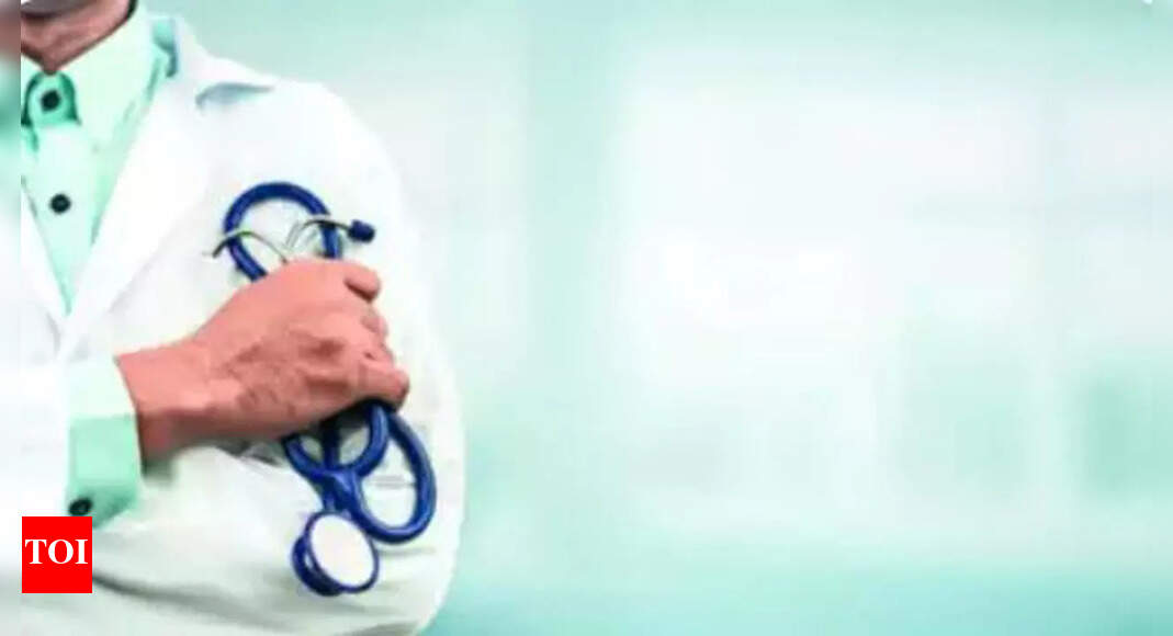 Man's oxygen mask catches fire in hospital, probe ordered after patient dies | Jaipur News - Vimarsana News