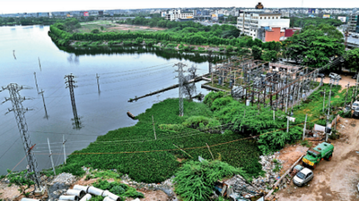 Hyderabad: Kamuni Cheruvu chokes on encroachment, waste