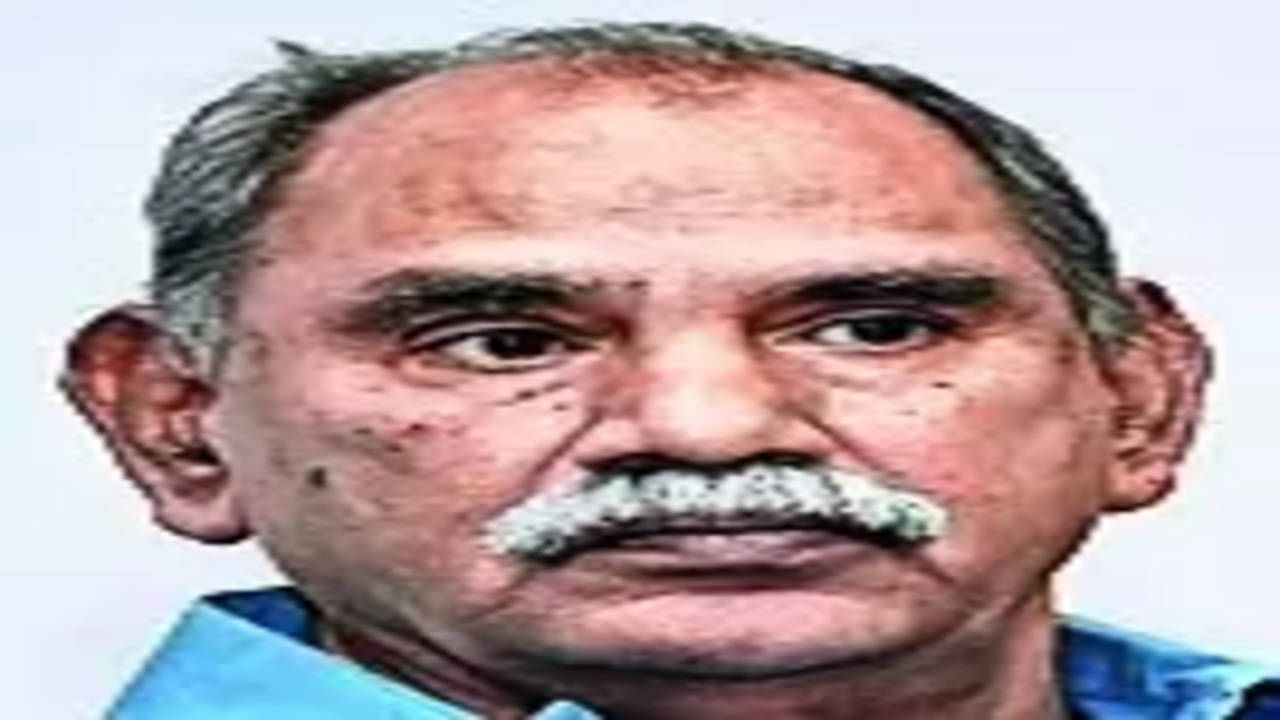 Founder of Sri Chaitanya Group, 75, dies