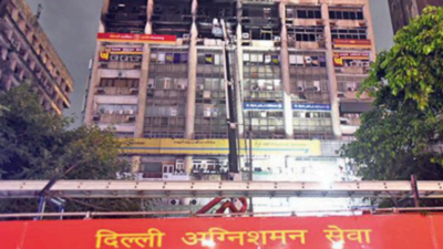 Building at Barakhamba Rd catches fire, doused