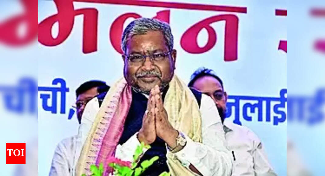Marandi Takes Charge, Asks Workers To Prepare For Tough Battle In 2024 ...