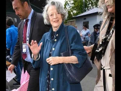 Maggie Smith delights 2023 Wimbledon audiences in rare public appearance