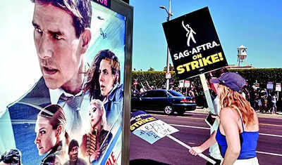 Hollywood strikes to take glitz off film fests, kill movies’ Oscar buzz