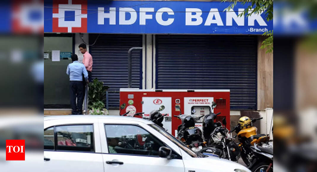 HDFC Bank: HDFC Bank posts bigger-than-expected jump in Q1 profit – Times of India