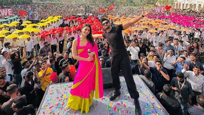 Alia Bhatt SLAPS Co-star Ranveer Singh During Rocky Aur Rani Kii Prem  Kahaani Promotions-HERE'S WHY