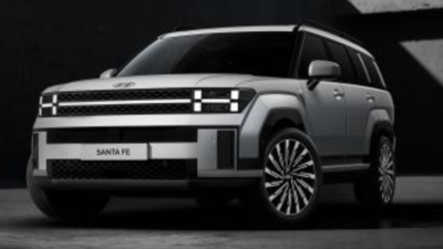 New Hyundai Santa Fe SUV revealed: Land Rover-like design adopted