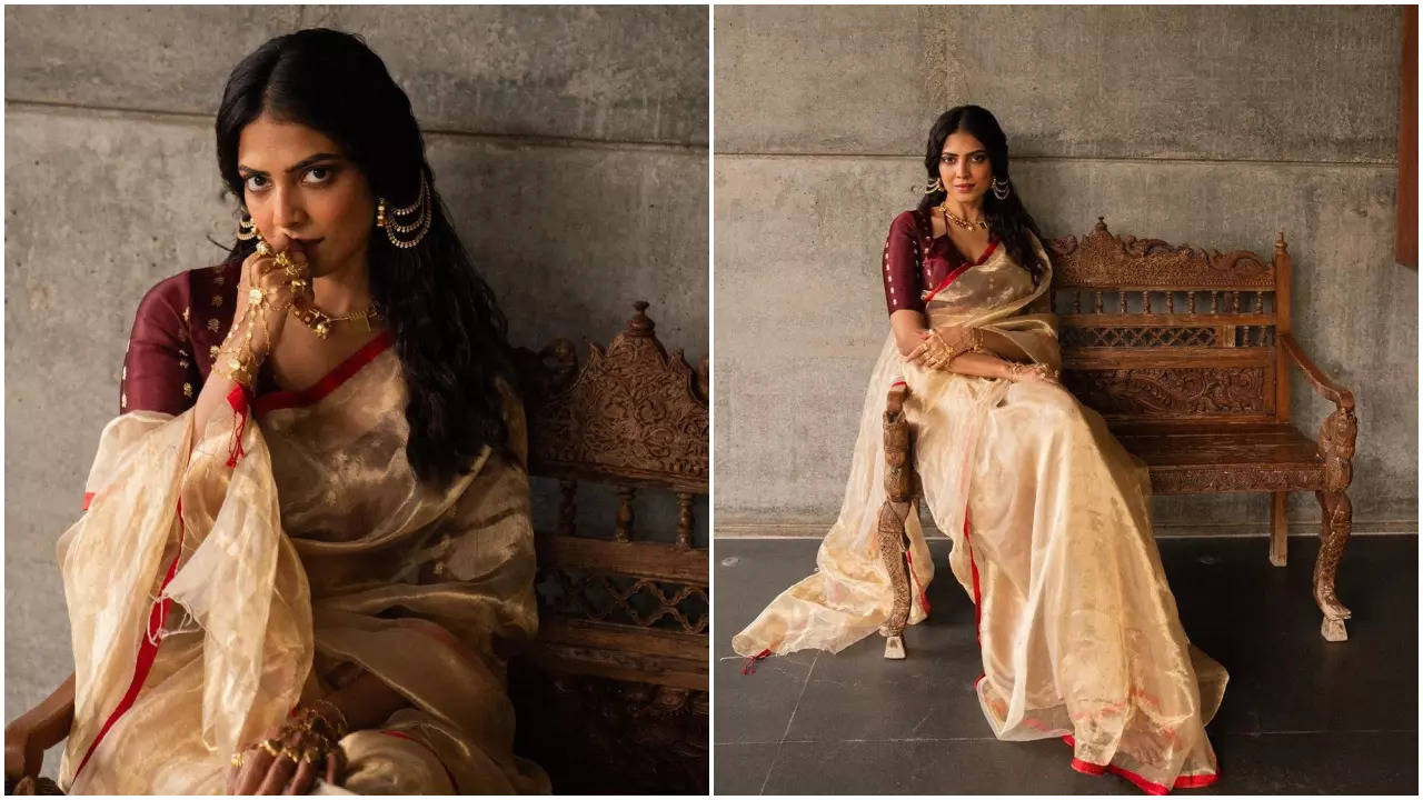 Sophistication Thy Name Is Malavika Mohanan In A Blush Pink Saree