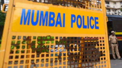 Mumbai cops get fresh bomb threat call; 24th in 6 months