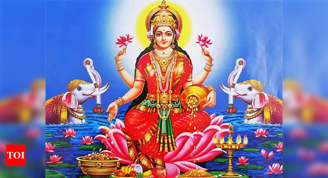 Goddess Andal Andal Jayanti 2023 Date, Story and Significance of Aadi