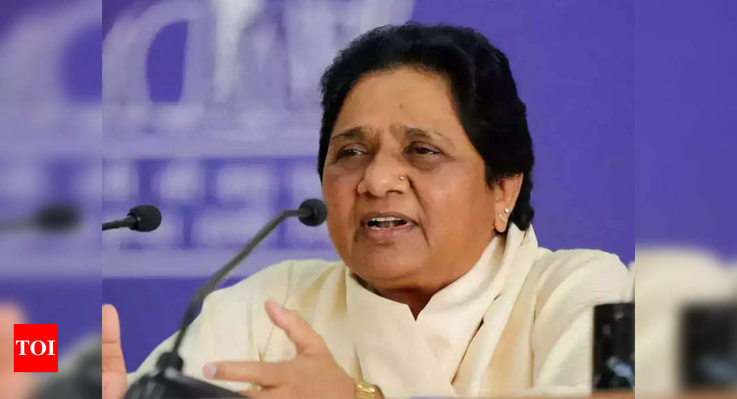 Congress: Mayawati says BSP will go solo in state elections this year; accuses Congress of forming alliance with ‘castiest parties’ | India News