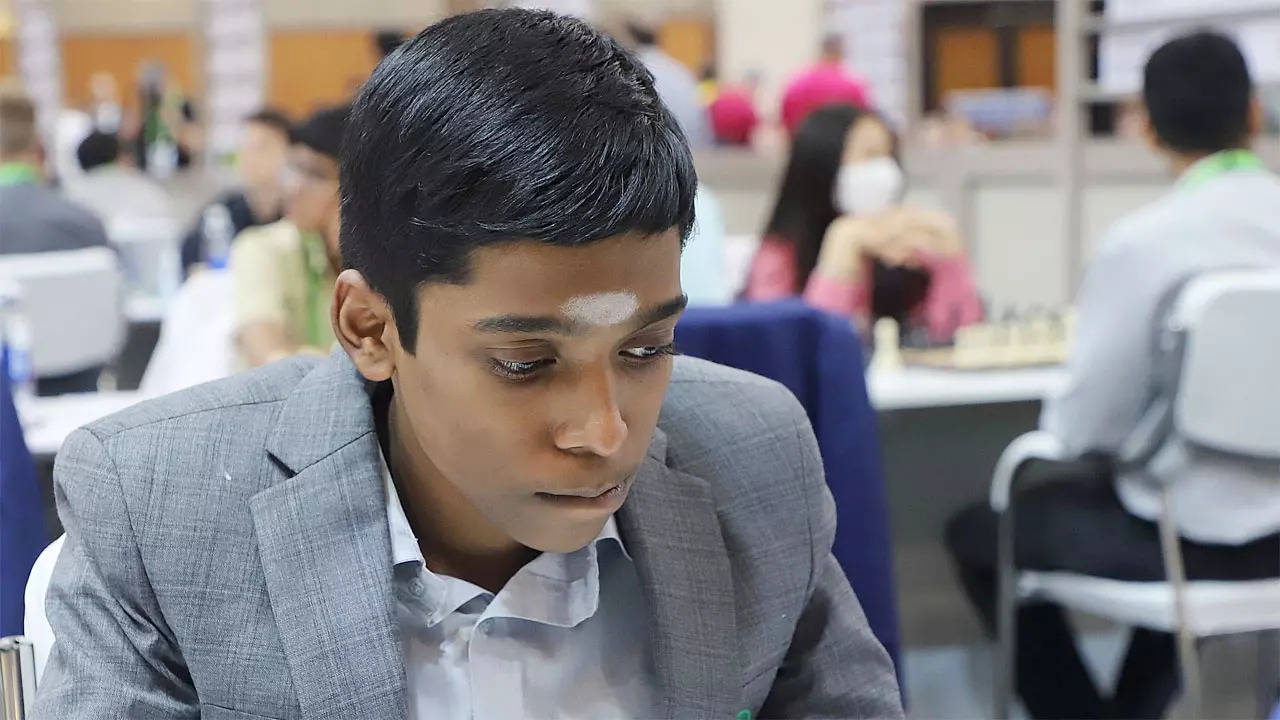 Gamatics India - At the London Chess Classic, R Praggnanandhaa has crossed  the Elo rating of 2600 at the age of 14 years, three months and 26 days.  Praggnanandhaa is India's second-youngest