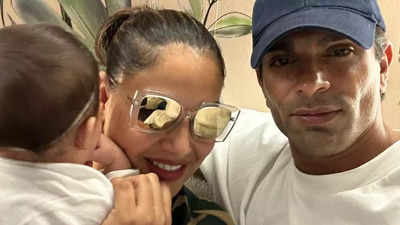 Bipasha Basu enjoys her "first holiday" with her daughter, calls it "super hit"