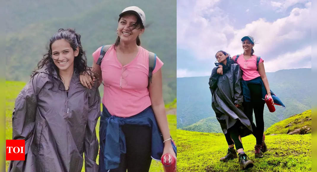 Shivani Baokar and Tejashri Pradhan enjoy a monsoon trek in