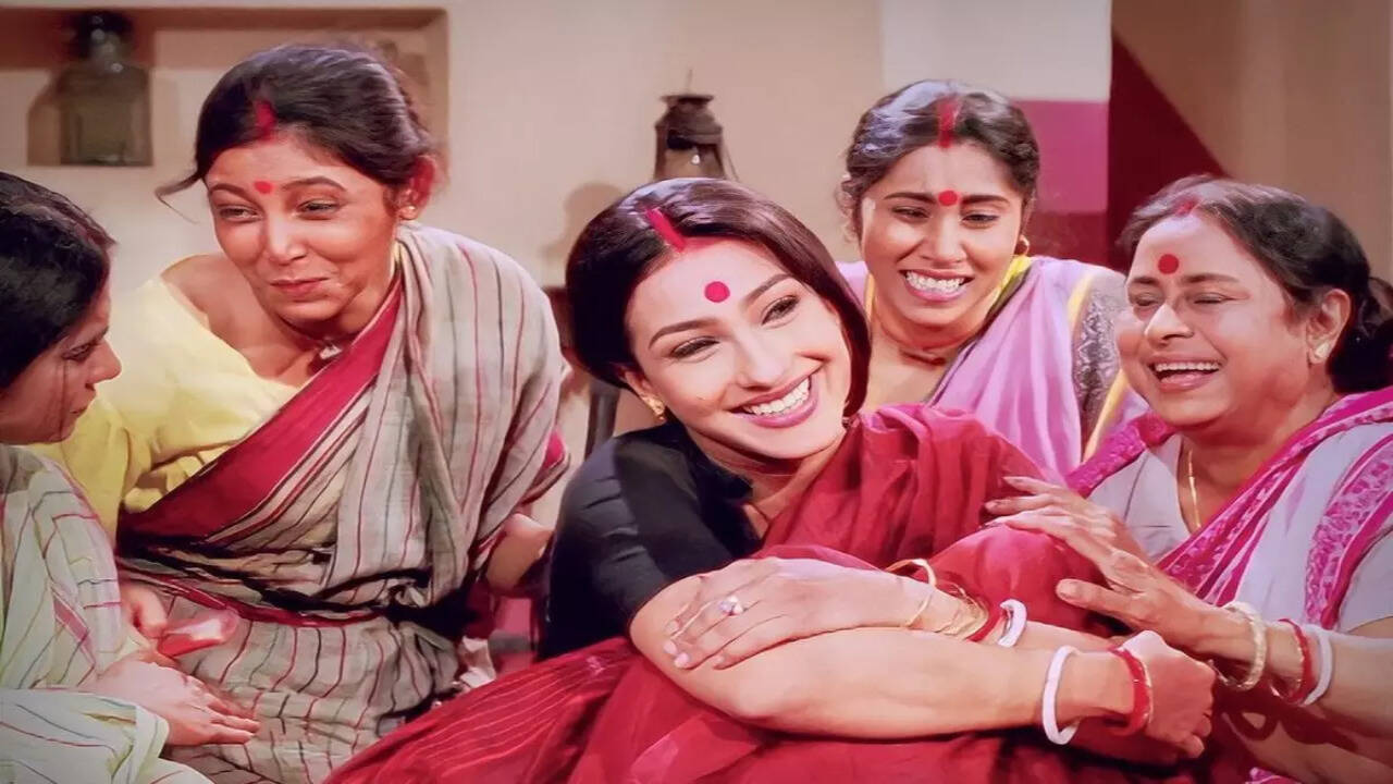 Rituparna Sengupta starrer 'Alo' set for its digital premiere - The Times  of India