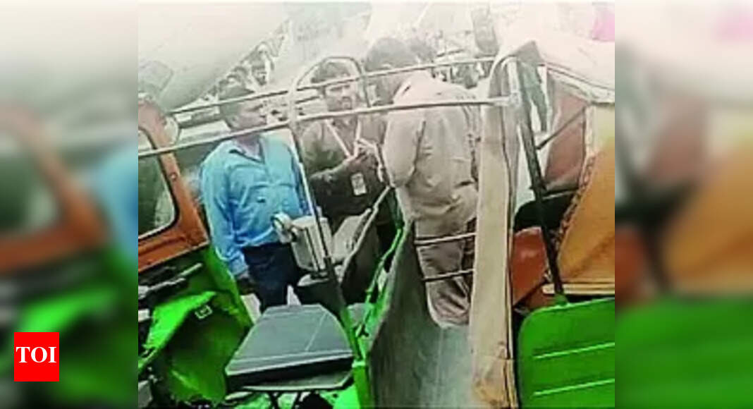 15 Auto Drivers Attack Rapido Vehicles, Booked Bengaluru News Times