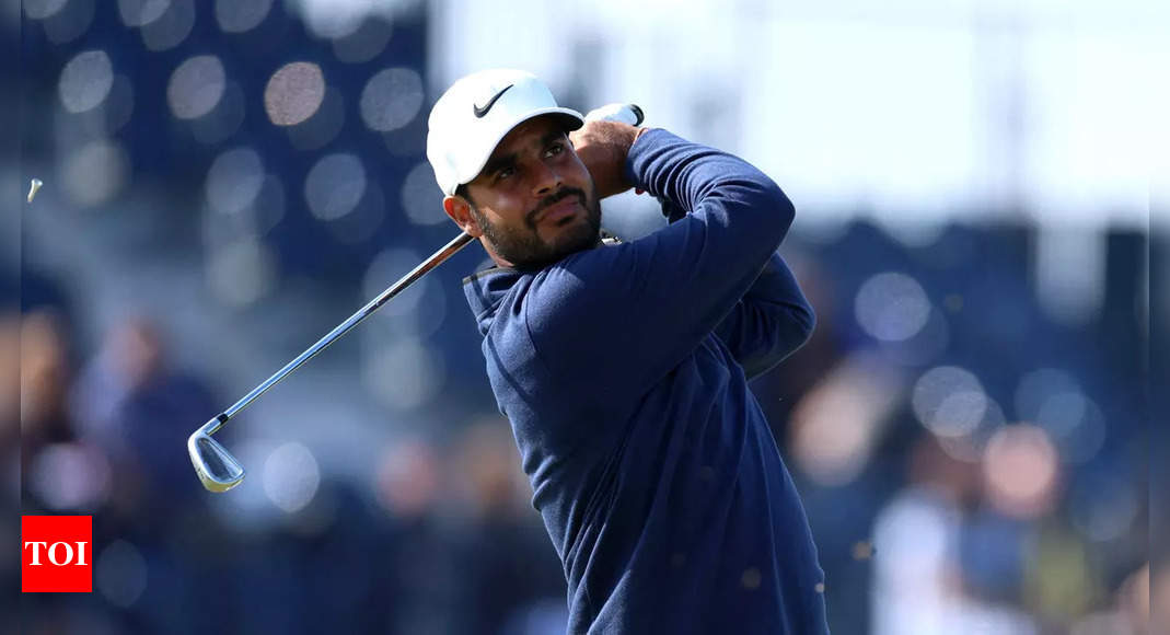 Shubhankar Sharma makes superb start at The Open, lies tied 7th | Golf News – Times of India