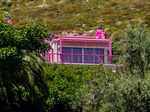 ​Full-scale Malibu Dreamhouse of Barbie available for booking on homestays portal​