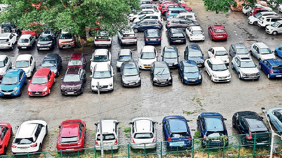 12 civic parking lots at public places to get new operators