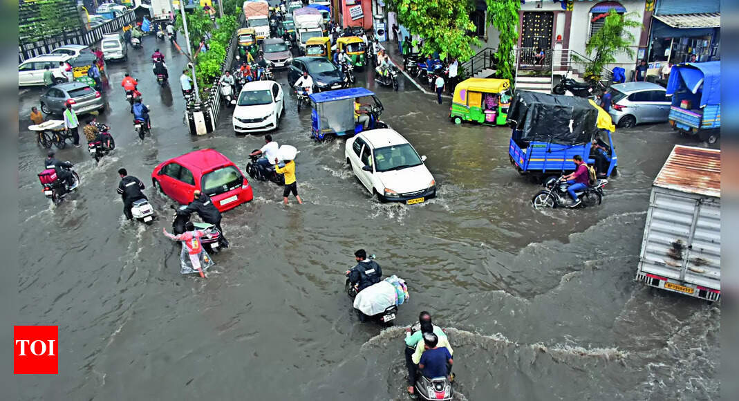 Rain Throws Life Out Of Gear In Indore, Ujjain Divisions | Indore News ...