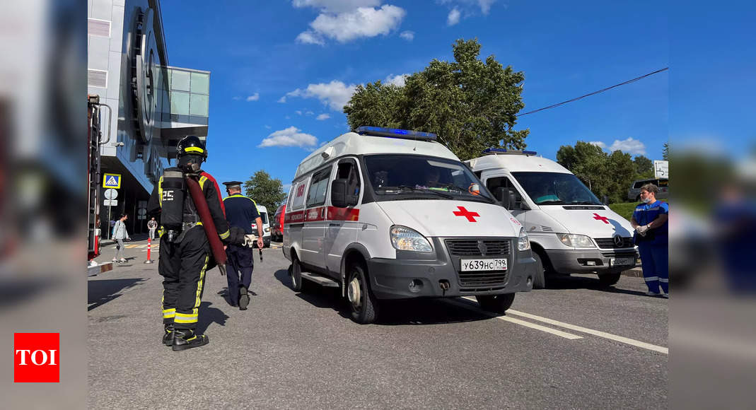 Four killed, 10 injured at Moscow mall after hot water pipe bursts – Times of India