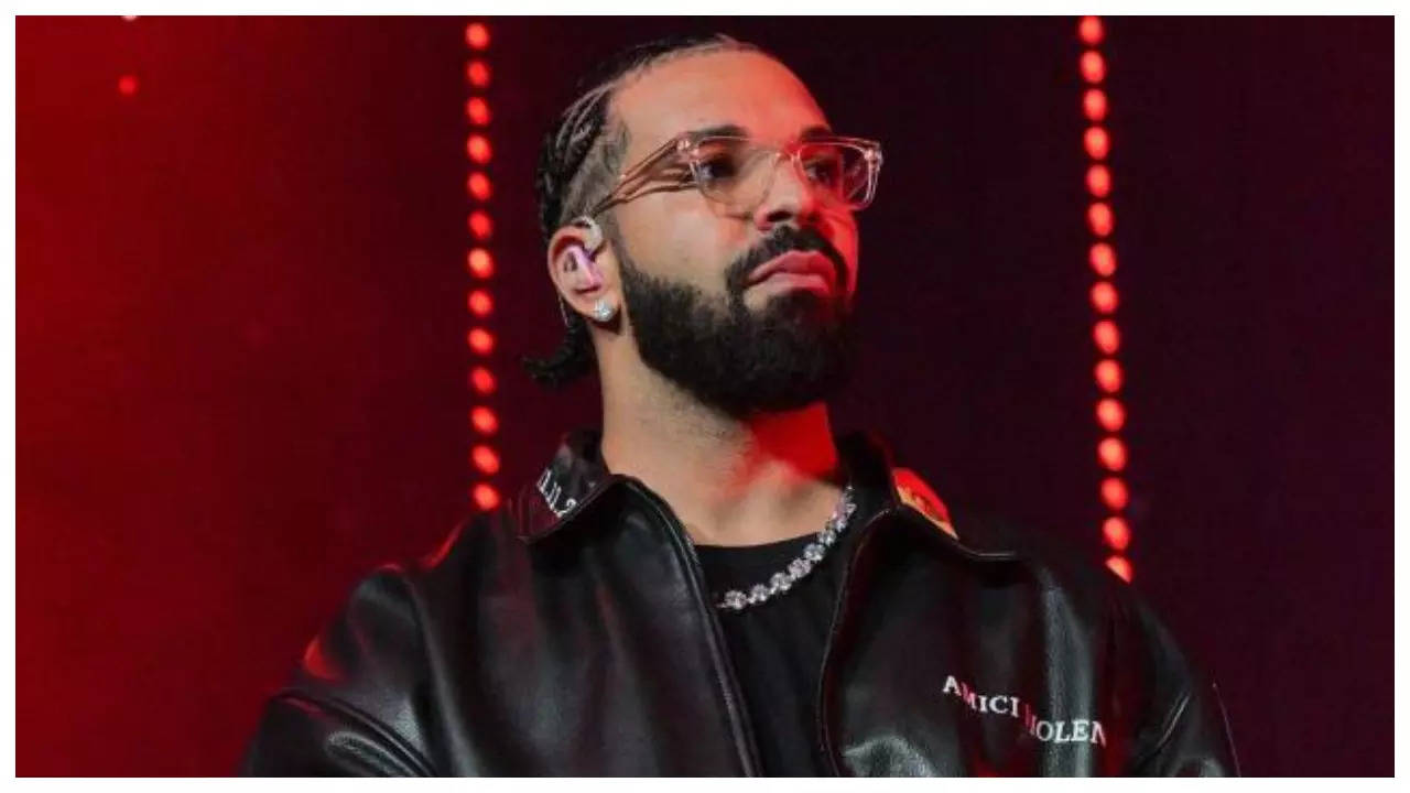 Drake says he likes women who are into Cosplay | English Movie News - Times  of India