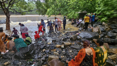 Flood Waters Recede In Junagadh, 3,000 Shifted To Safer Places; IMD ...