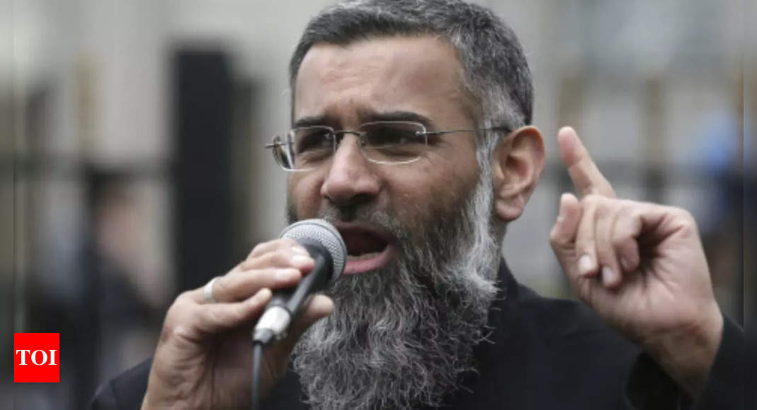 Radical British-Pakistani preacher charged with directing a terrorist organisation – Times of India