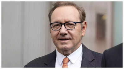 UK jury begins deliberations in Kevin Spacey sex assault case