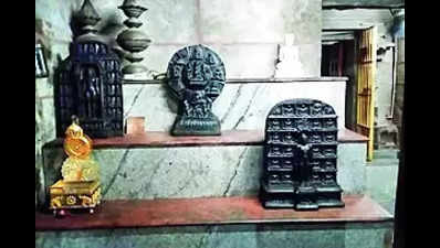 Seven idols stolen from Jain temple