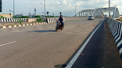 Two-wheelers, autos banned on Bengaluru-Mysuru Expressway from August 1