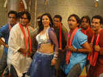 Sambhavna on sets: 'Andha Kanoon'