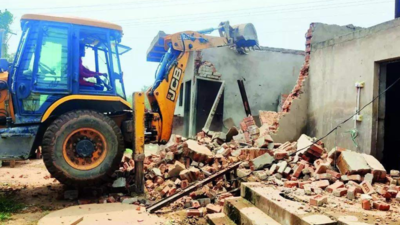 25 illegal farmhouses built in Sohna, 2 colonies demolished