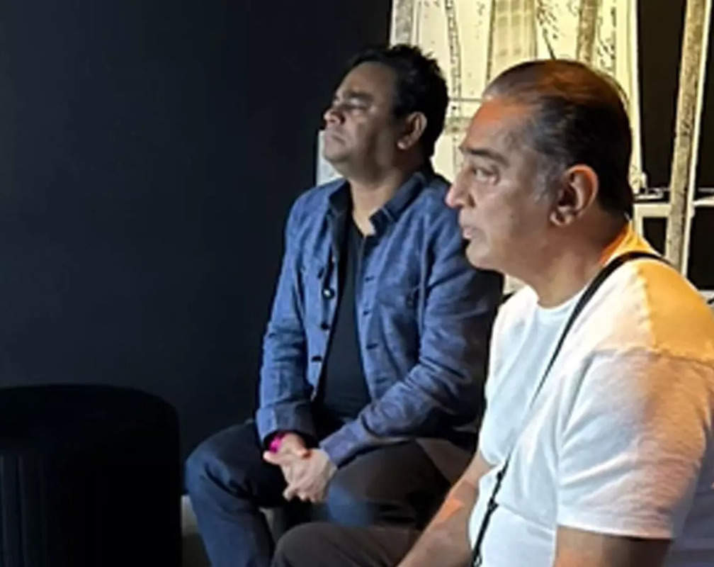 
Kamal Haasan and AR Rahman meet at the Oscar Museum in the USA
