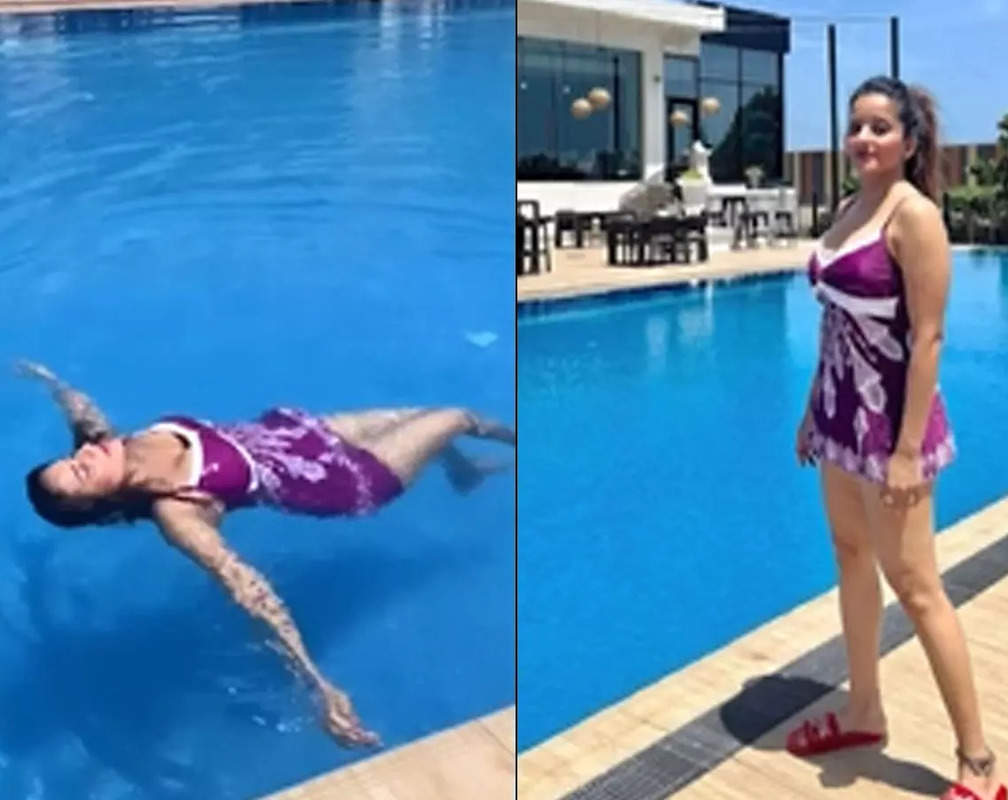 
Monalisa shares a glimpse of her pool time
