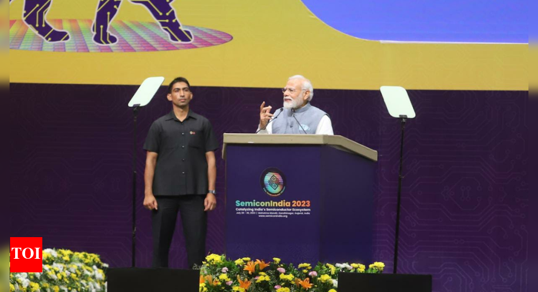 India playing role of a great conductor for semiconductor industry, ticking all right boxes: Modi | India News - Vimarsana News
