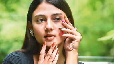 South Delhi’s chic and subtle or west Delhi’s bold and dazzling? What’s your nail art pick?