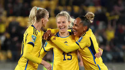 FIFA Women's World Cup: Sweden blank Italy 5-0 to enter knockouts