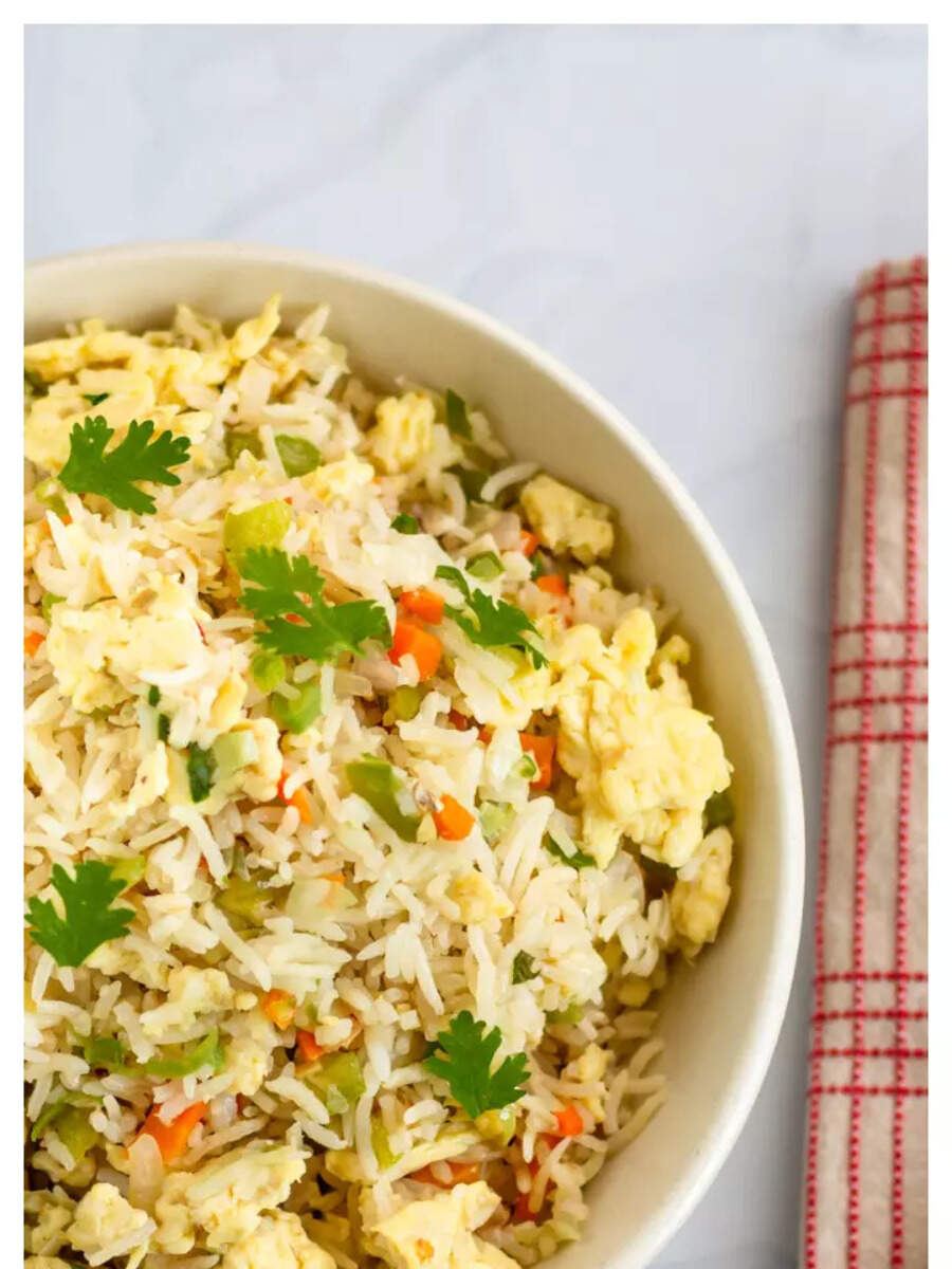 egg-fried-rice-recipes-how-to-make-egg-fried-rice-at-home-times-of-india