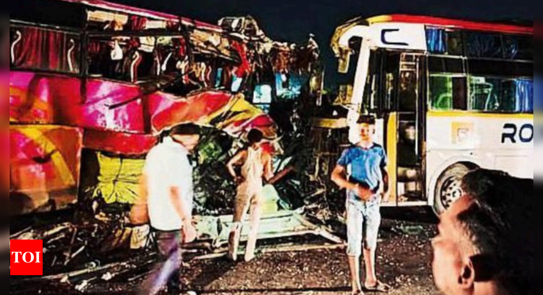 Bus Collision 6 Die 49 Injured After 2 Buses Collide Head On Near Malkapur Nagpur News