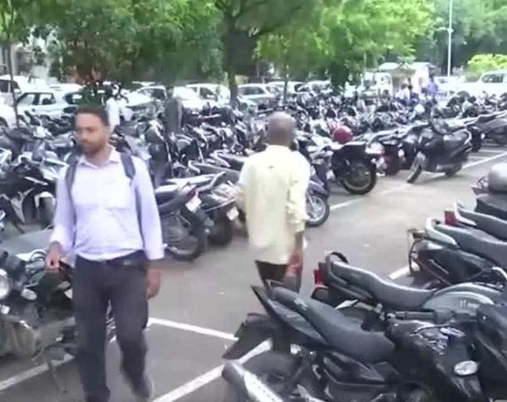 
Chandigarh: Opposition reacts to Chandigarh MC charging double parking fare from vehicles outside UT
