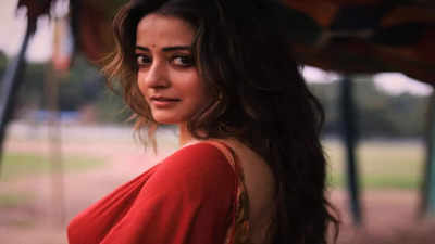 Raima Sen has no reservations about playing a mother onscreen, says 'don't beleive in setting conditions'
