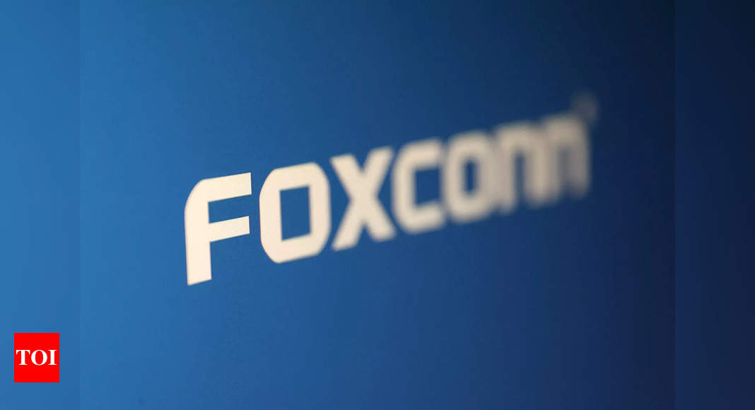 Foxconn to set up Rs 1,600 crores electronic component plant in Tamil Nadu – Times of India