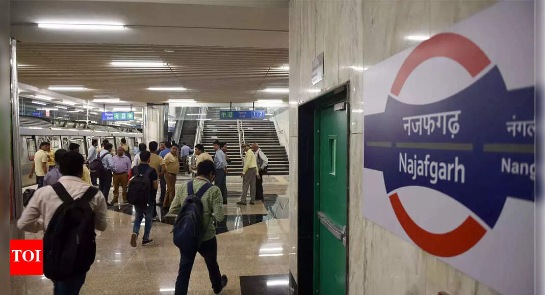 Man jumps in front of metro train at Najafgarh Stn, dies Delhi News Times of India