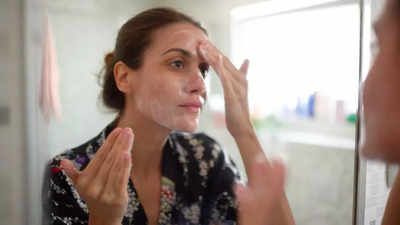Cleaning your face in 5 simple ways