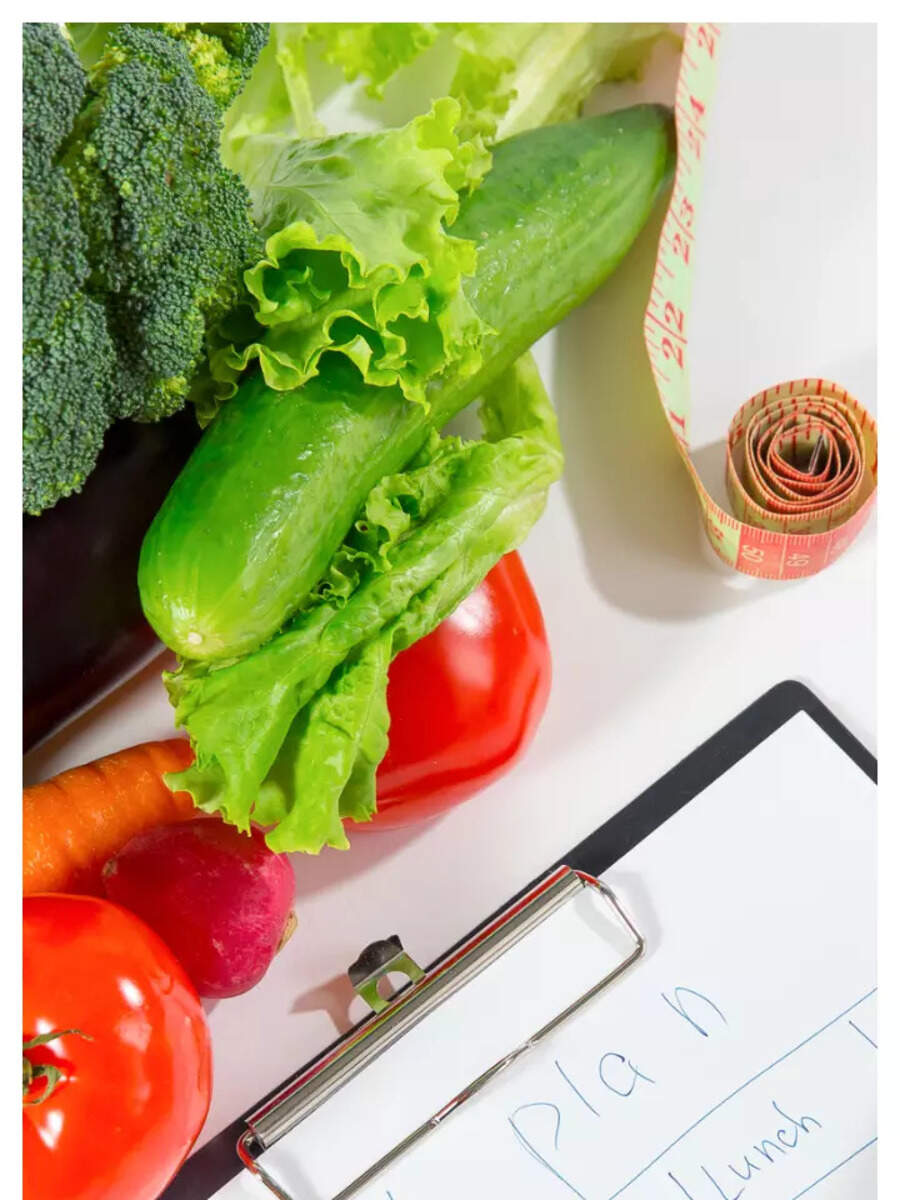 7-day vegetarian diet plan for effective weight loss | Times of India