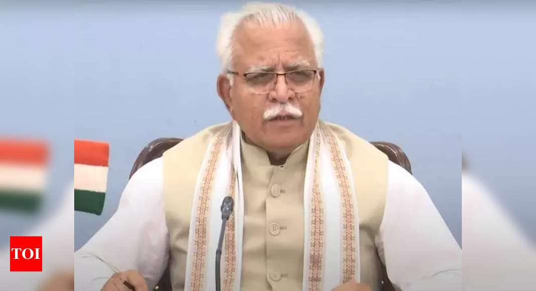 haryana-cm-interacts-with-public-representatives-eminent-citizens-of