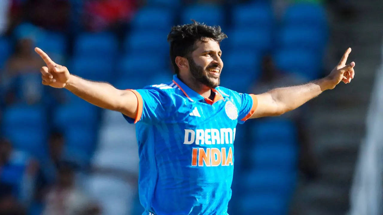 Shardul Thakur gets limited credit for the way he bowls: Aakash