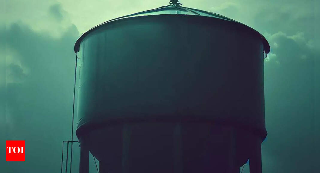 Bangalore Water Tank Collapse: 2 dead, 1 injured as water tank ...