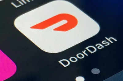 DoorDash sees record orders, showing appetite for delivery