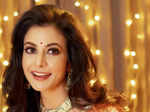 ​Koel Mallick captivates in ethnic wear with grace and tradition​